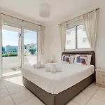Cozy 2 Bedroom Family With Pool 公寓 普罗塔拉斯