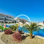 Cozy 2 Bedroom Family With Pool 公寓