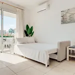 公寓 Cozy 2 Bedroom Family With Pool