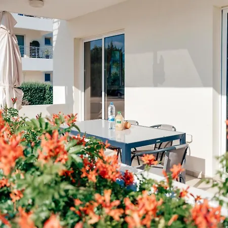 Cozy 2 Bedroom Family W/ Pool Протарас