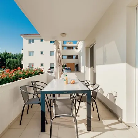 Апартаменты Cozy 2 Bedroom Family W/ Pool Протарас