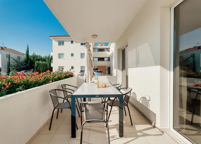 Apartament Cozy 2 Bedroom Family W/ Pool Protaras