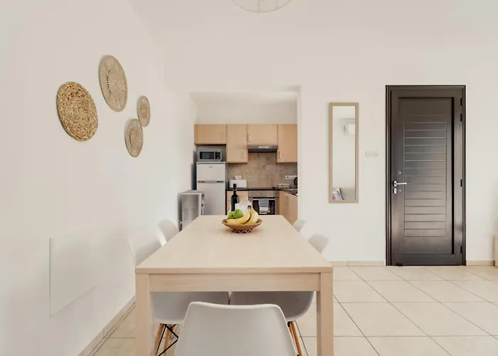 Cozy 2 Bedroom Family W/ Pool * Protaras